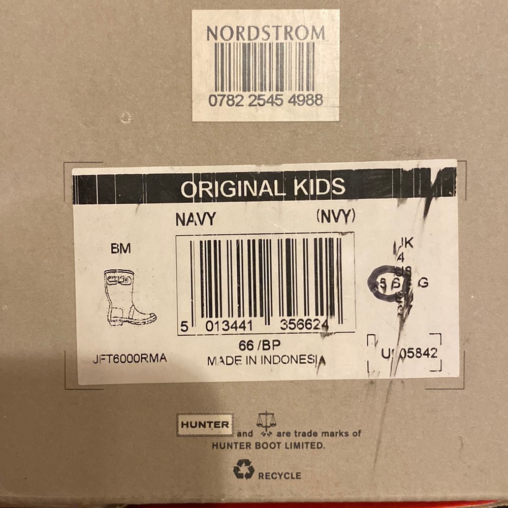 Hunter Kids Boots Navy Blue Size 6 Girls / 5 Boys - Picture 8 of 8